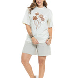 Camiseta Feminina com Estampa frontal e Aplicação de Strass