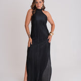 Vestido Longo Cavas Abertas Plissado Poliéster