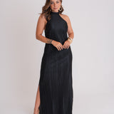 Vestido Longo Cavas Abertas Plissado Poliéster
